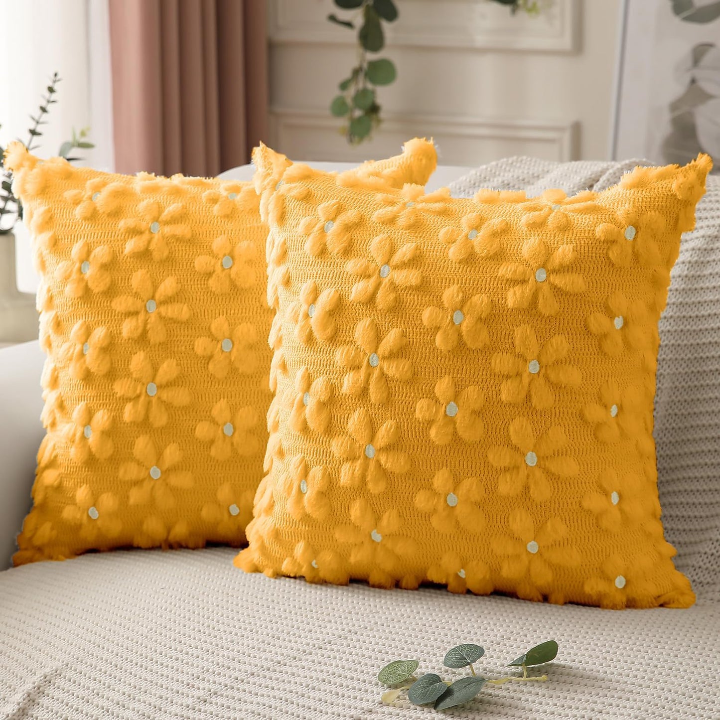 DFXSZ Spring Summer Pillow Covers 20x20 inch Set of 2 Farmhouse Decor White Flower Heart Daisy Soft Plush Faux Fur Jacquard Throw Pillows for Bedroom Sofa Holiday Spring Summer Home Decor PTK024AY20